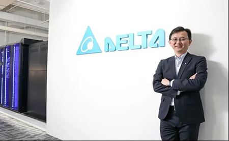 一塊黃仁勛簽名產品，揭露臺達野心　當起AI服務器「水電專家」